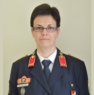 dr. Tóth-Szikora Viktória  fotója