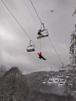 Mentés a felvonóról