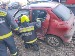 Az ajtó eltávolítása