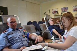 Béla első véradása