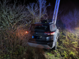 Közúti baleset Nagylóc és Zsunypuszta között