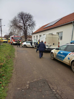 Közúti baleset Taron