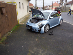 Közúti baleset Szécsényben