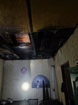 Kigyulladt egy parasztház Csitáron