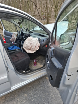 Közúti baleset Alsótold és Kozárd között