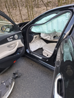 Közúti baleset Alsótold és Kozárd között