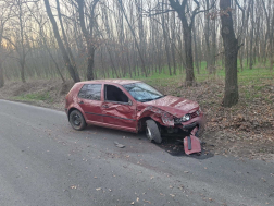 Közúti baleset Nógrádsáp és Nézsa között