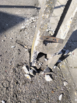 Kettétört a villanyoszlop Szécsényben