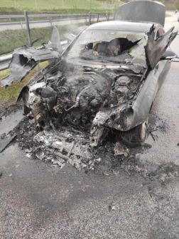 Autó tűz 21-es számú főút