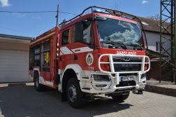 Gépjárműfecskendő átadás Balassagyarmaton