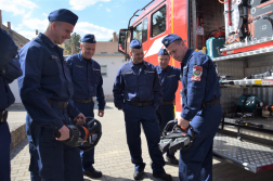 Gépjárműfecskendő átadás Balassagyarmaton