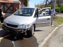 Közúti baleset Balassagyarmaton, a Mikszáth Kálmán utcában