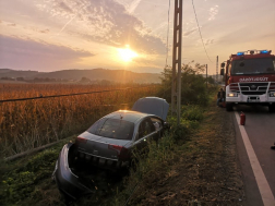 Közúti baleset Acsa és Csővár között
