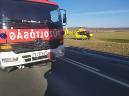 Mentőhelikopter is érkezett a helyszínre